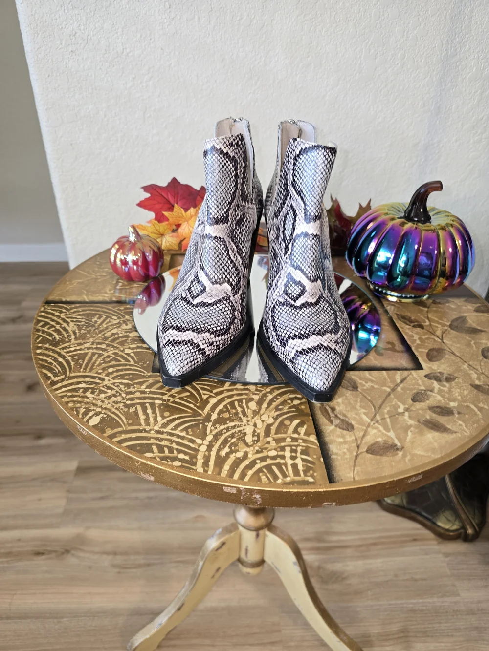 Vince Camuto Black & Cream Snake-Print Pointed Ankle Boots